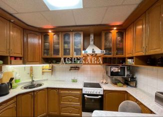 Продаю 3-комнатную квартиру, 65.4 м2, Старый Оскол, микрорайон Восточный, 9