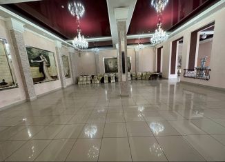 Сдается в аренду торговая площадь, 700 м2, Красноярский край, Школьная улица, 5А