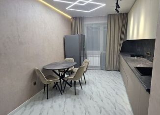 Сдача в аренду 3-ком. квартиры, 65 м2, Благовещенск, Политехническая улица, 3