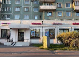 Продаю торговую площадь, 241.2 м2, Санкт-Петербург, проспект Просвещения, 32к1