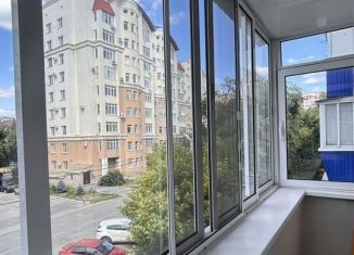 Продаю 2-ком. квартиру, 48.7 м2, Сызрань, улица Кирова, 94