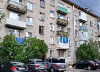 Продается 2-ком. квартира, 41.5 м2, Кронштадт, улица Восстания, 74
