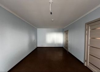 Сдается однокомнатная квартира, 42 м2, Тюмень, улица Монтажников, 42к1, ЖК Пятый квартал