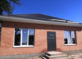 Продаю дом, 110 м2, станица Васюринская, улица Луначарского, 219