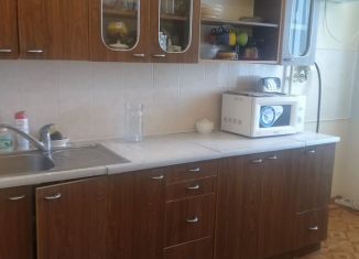 3-комнатная квартира на продажу, 62 м2, Старый Оскол, микрорайон Парковый, 22