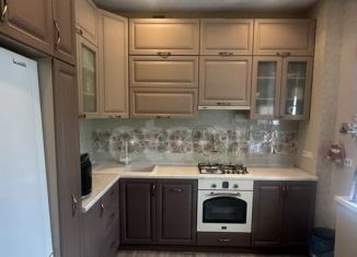 Продам трехкомнатную квартиру, 75 м2, Озёрск, Студенческая улица, 20