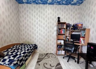 2-комнатная квартира на продажу, 57.1 м2, Киров, Интернатская улица, 3