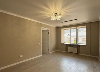 Продам комнату, 42 м2, Тырныауз, Эльбрусский проспект, 18