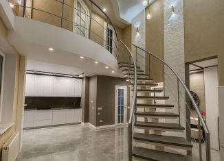 Продажа 3-комнатной квартиры, 100 м2, Краснодар, бульвар Клары Лучко, 10, микрорайон Юбилейный