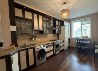 Продам пятикомнатную квартиру, 60.5 м2, Республика Башкортостан, улица Зайнаб Биишевой