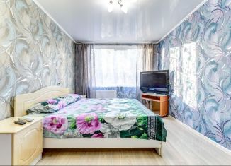 1-комнатная квартира в аренду, 35 м2, Санкт-Петербург, улица Коллонтай, 27к1, метро Проспект Большевиков