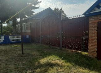 Продаю дом, 52 м2, поселок городского типа Апастово, Октябрьская улица, 34