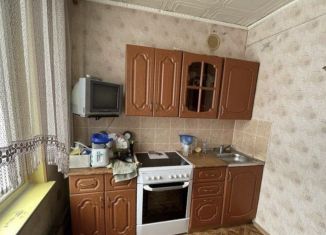 Продажа 3-комнатной квартиры, 65 м2, дачный посёлок Кокошкино, улица Дзержинского, 1