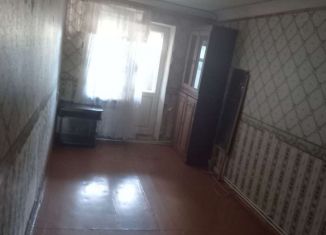 Трехкомнатная квартира на продажу, 57.8 м2, село Углянец, улица Ломоносова, 167