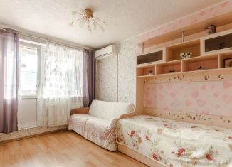 3-комнатная квартира на продажу, 62.8 м2, Санкт-Петербург, улица Маршала Захарова, 33к1, муниципальный округ Юго-Запад