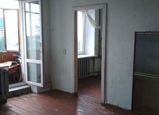 Сдается в аренду 2-комнатная квартира, 52 м2, Екатеринбург, улица Блюхера, 14, улица Блюхера