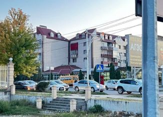 Продажа четырехкомнатной квартиры, 135 м2, Карабулак, улица Вассан-Гирея Джабагиева, 40