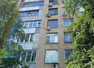 Сдается двухкомнатная квартира, 62 м2, Москва, улица Льва Толстого, 7, улица Льва Толстого