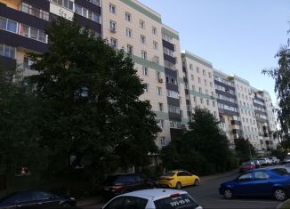 Продам трехкомнатную квартиру, 73 м2, Дедовск, улица имени Николая Курочкина, 5