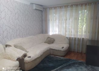 2-комнатная квартира в аренду, 45 м2, город Морозовск, улица Ворошилова, 207