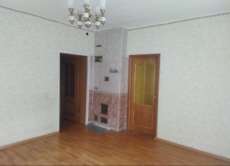 Продается 2-ком. квартира, 49 м2, село Перемышль, улица Коммунаров, 30