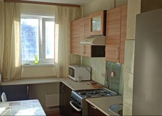 2-комнатная квартира в аренду, 43 м2, Екатеринбург, улица Тверитина, 13, улица Тверитина