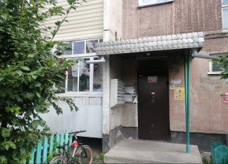 Продажа 2-ком. квартиры, 49 м2, село Майма, улица Ленина, 34