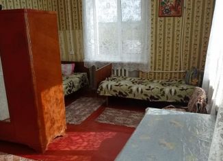 Комната на продажу, 19 м2, Новозыбков, площадь Октябрьской Революции, 1