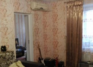 4-комнатная квартира на продажу, 70 м2, Волгоград, улица Батова, 3