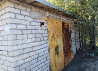 Продам гараж, 26 м2, посёлок городского типа Усть-Кинельский, территория гаражного массива № 1, 33