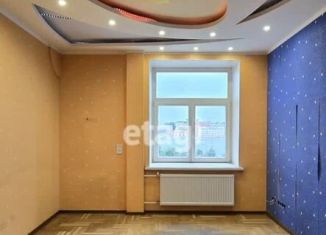 Продам 4-ком. квартиру, 130.4 м2, Санкт-Петербург, Малоохтинский проспект, 16к1