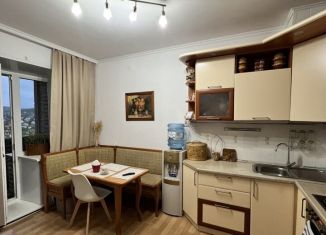 Продам 3-комнатную квартиру, 82 м2, Красноярский край, улица Елены Стасовой, 24