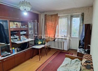 Продается 1-комнатная квартира, 30.4 м2, Тюмень, Волгоградская улица, 107