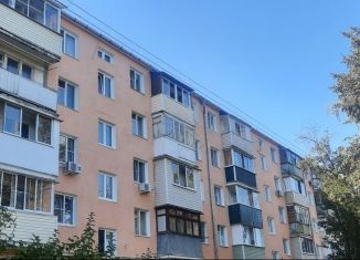 Сдаю 2-ком. квартиру, 45 м2, Можайск, Юбилейная улица, 2