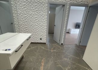 Аренда 3-ком. квартиры, 80 м2, Ялта, улица Блюхера, 48А