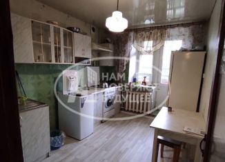 Продается трехкомнатная квартира, 68 м2, Пермский край, улица Космонавтов, 3А