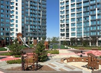 Продам квартиру свободная планировка, 56 м2, Астрахань, улица Бехтерева, 2Б, ЖК Атмосфера