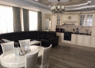 Продам пятикомнатную квартиру, 132 м2, Сочи, Изумрудная улица, 44/1, микрорайон Энергетик-Изумруд