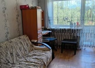 Продам 1-ком. квартиру, 31 м2, Октябрьский, Девонская улица, 18