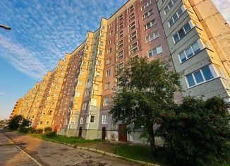 Продам трехкомнатную квартиру, 71.7 м2, Северодвинск, Юбилейная улица, 49