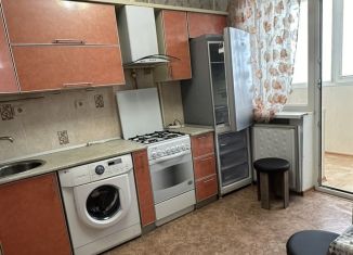 Продам 1-комнатную квартиру, 37.6 м2, Кропоткин, Красная улица, 260