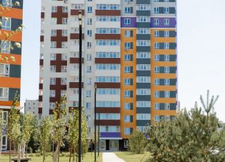 Продажа 2-ком. квартиры, 52.3 м2, Ульяновск, улица Народного учителя Латышева, 5