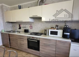 Продажа 2-комнатной квартиры, 56 м2, Казань, улица Салиха Батыева, 19, Приволжский район