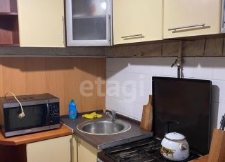 Продается 3-ком. квартира, 49.7 м2, Екатеринбург, Ракетная улица, 4