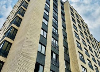 Продается 3-ком. квартира, 83 м2, Владикавказ, улица Зураба Магкаева, 6