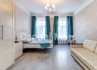 Сдам 3-ком. квартиру, 120 м2, Санкт-Петербург, Невский проспект, 45/2, метро Достоевская