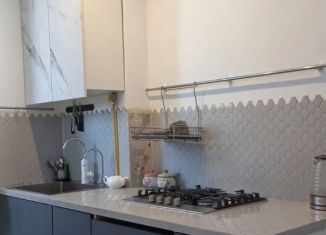 Сдаю однокомнатную квартиру, 40 м2, Севастополь, Советская улица, 41