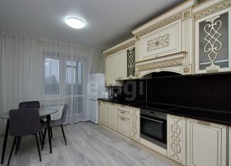 Сдаю 1-комнатную квартиру, 48 м2, Тюмень, улица Мельникайте, 36