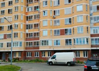 Продаю 2-комнатную квартиру, 67 м2, Лобня, Свободный проезд, 7