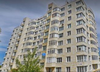 Продаю 2-ком. квартиру, 66.6 м2, Яхрома, улица Бусалова, 17